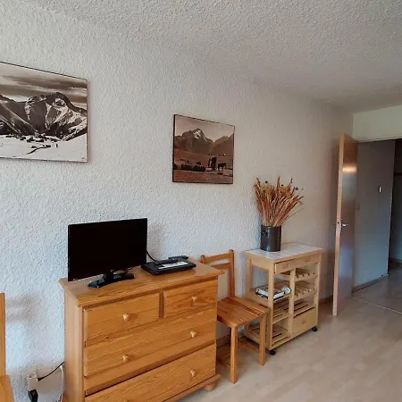 Апартаменты 2 Pieces Au Centre Des Deux Alpes, 6 Pers - Fr-1-516-206 *